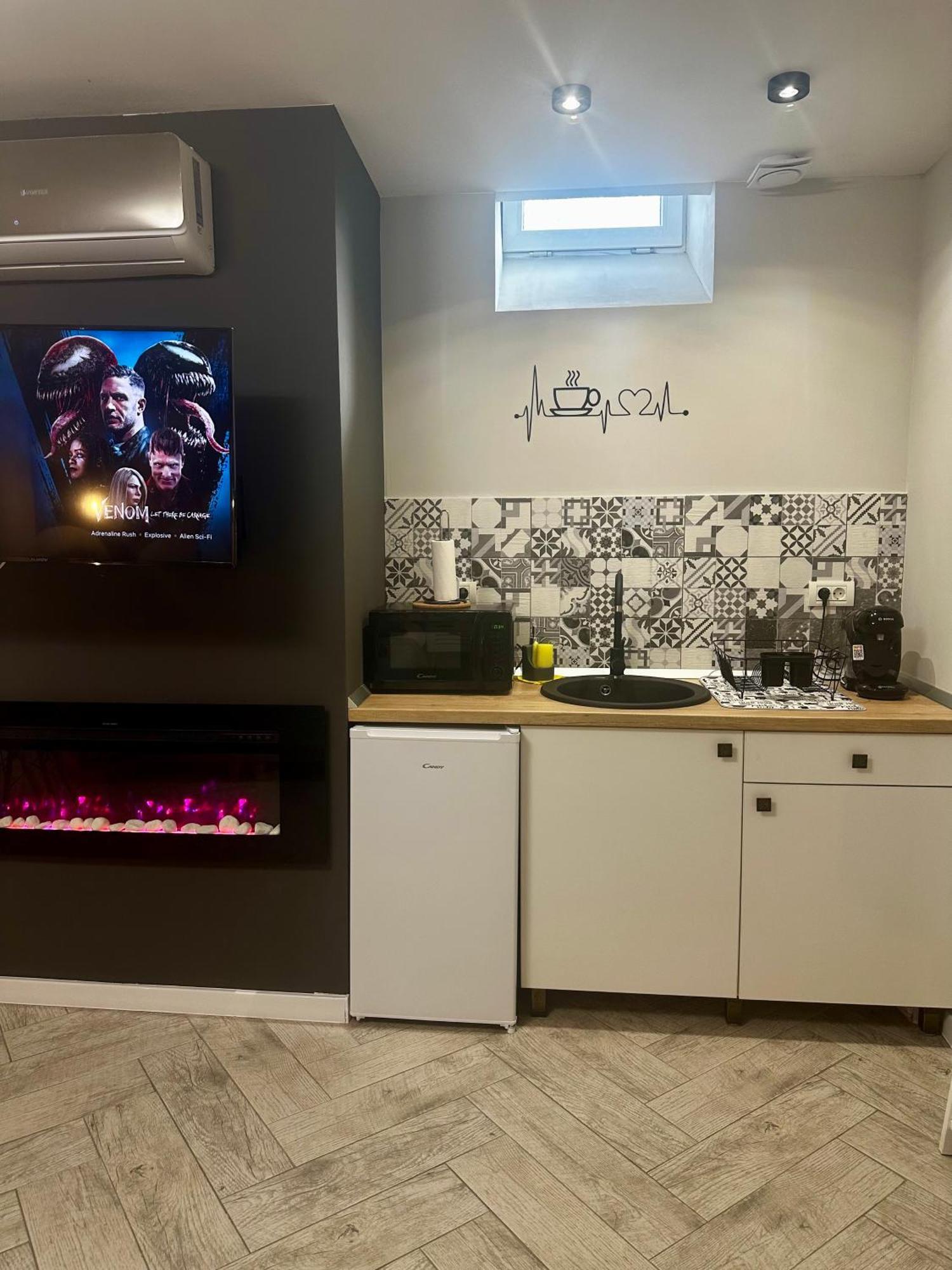 Stay Inn Central Brasov Ap 4 Екстер'єр фото