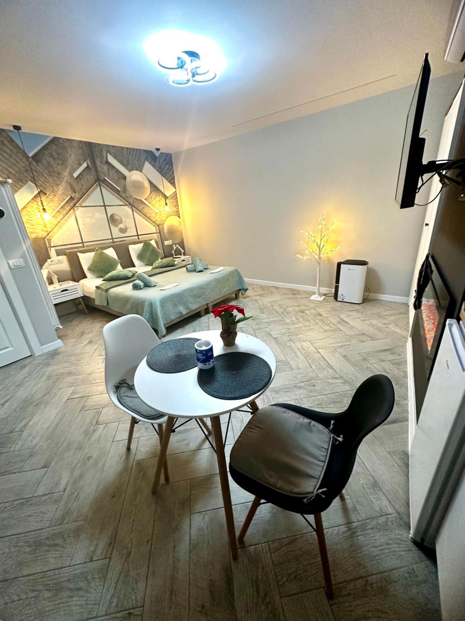 Stay Inn Central Brasov Ap 4 Екстер'єр фото